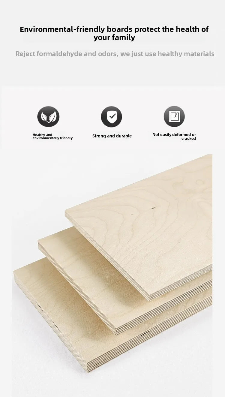 Grimpeur 4 niveaux suspendu sur la porte